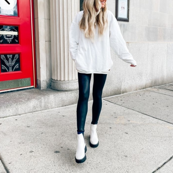 Edgy Chic Marc Fisher LTD White Leather Chelsea Lug Sole Booties - Picture 10 of 12